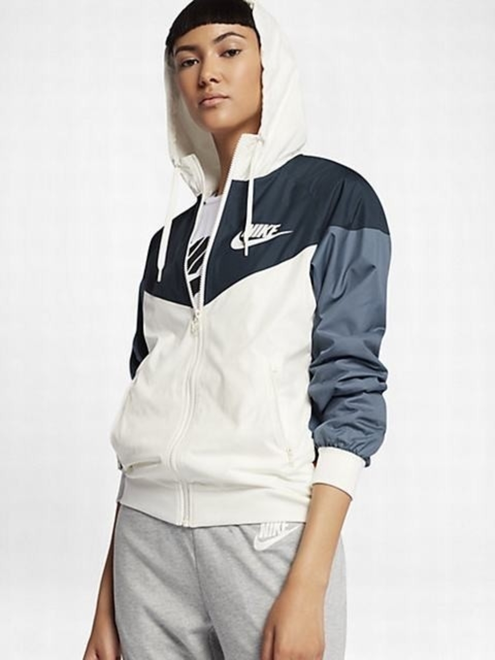 ​Nike Windrunner Jacket - Colorblock White/Navy/Grey - Women's Small